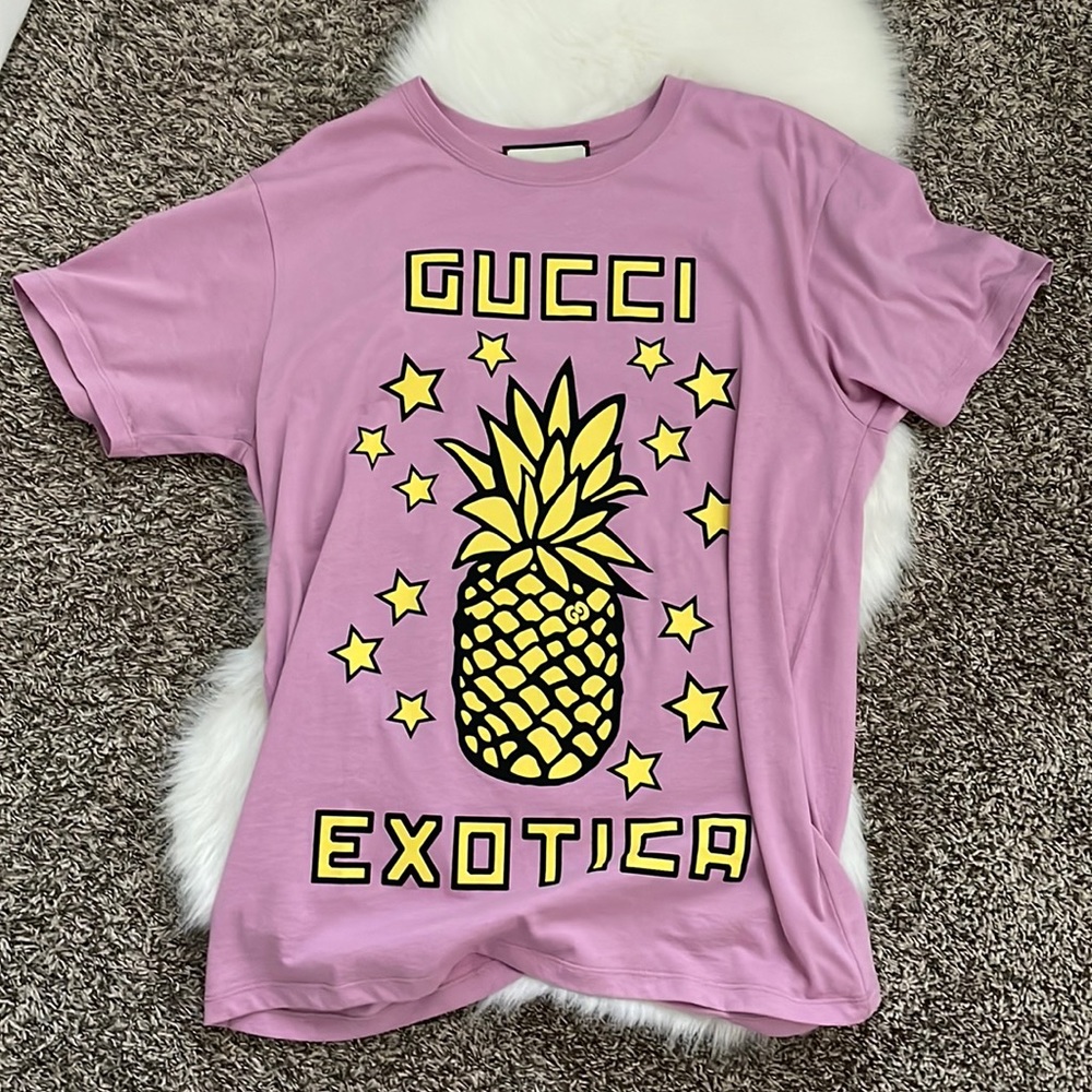 💯 percent authentic Gucci pineapple t-shirt